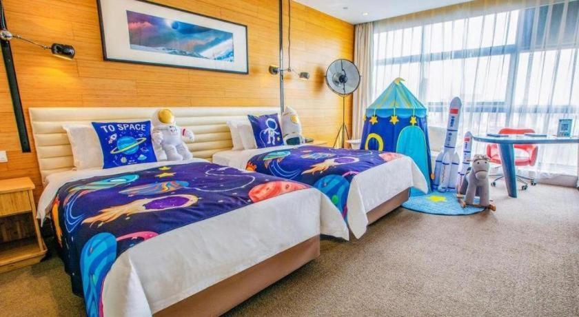 Himalayas Qingdao Hotel Екстериор снимка